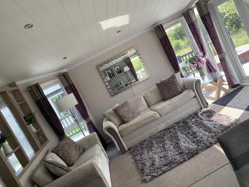 Muscovy Lodge With Hot Tub At Tattershall Lakes Country Park Exterior foto